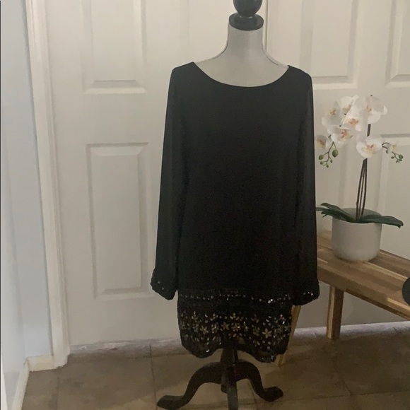 Guess by Marciano Dresses & Skirts - *SOLD* Guess by Marciano Dress. Large